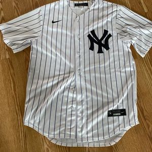 Gerrit Cole Authentic Yankees Home Jersey (medium)